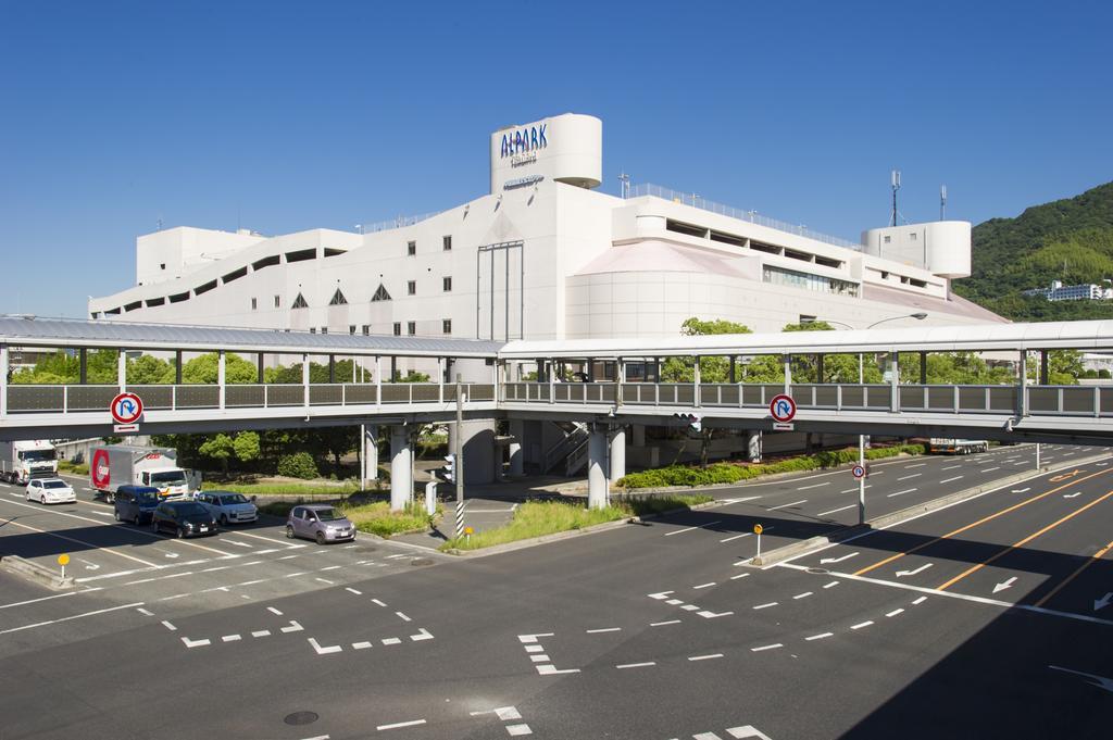 Hotel Hiroshima Sunplaza Esterno foto