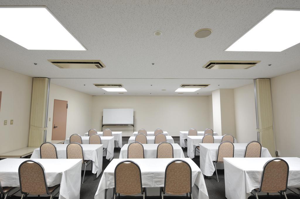 Hotel Hiroshima Sunplaza Esterno foto