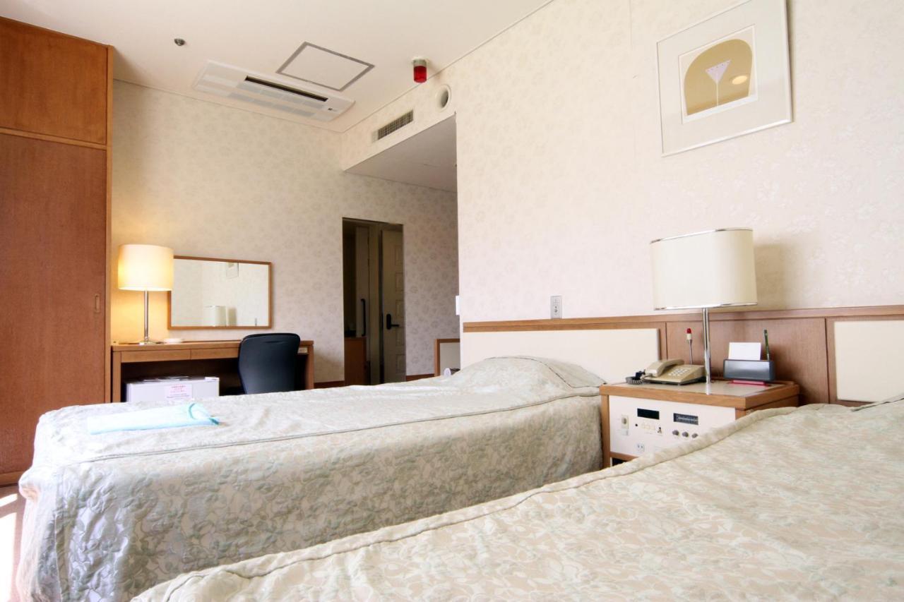 Hotel Hiroshima Sunplaza Esterno foto