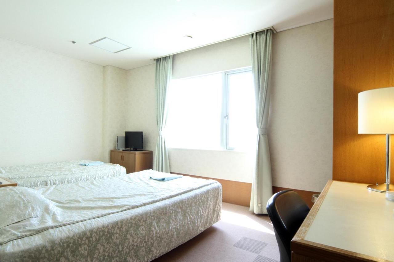 Hotel Hiroshima Sunplaza Esterno foto