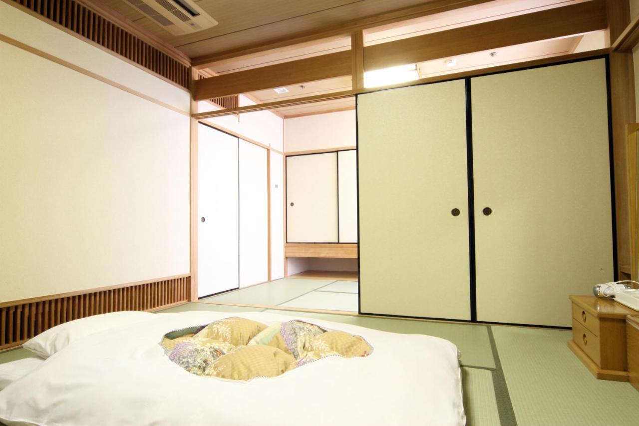 Hotel Hiroshima Sunplaza Esterno foto